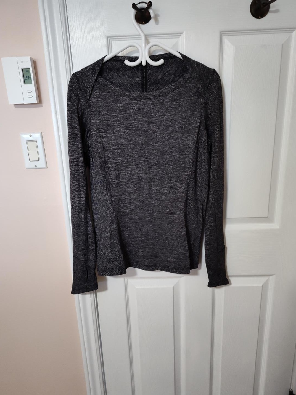 Lululemon Long Sleeve Base Layer Top – Size 10 – Black/Charcoal Heather